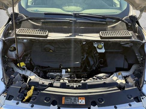 Used 2018 Ford Escape SEL image 24