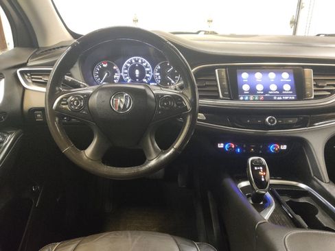 Used 2020 Buick Enclave Avenir w/ Avenir Technology Package AWD/4WD image 22