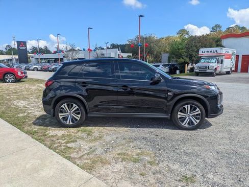 Used 2025 Mitsubishi Outlander Sport ES image 2