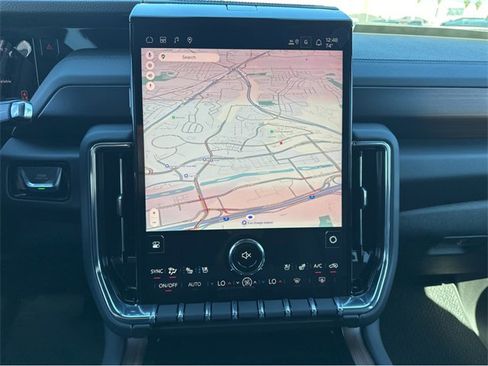 New 2026 GMC Yukon XL Denali w/ Denali Reserve Package image 19