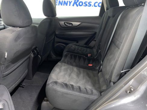 Used 2014 Nissan Rogue SV image 15