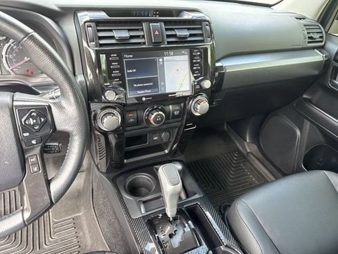 Used 2024 Toyota 4Runner TRD Off-Road Premium w/ Moonroof Package AWD/4WD image 30