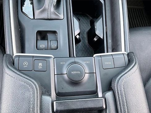 Used 2024 Toyota Grand Highlander Limited image 24