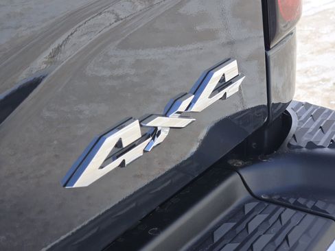 New 2026 RAM 2500 Tradesman AWD/4WD image 9