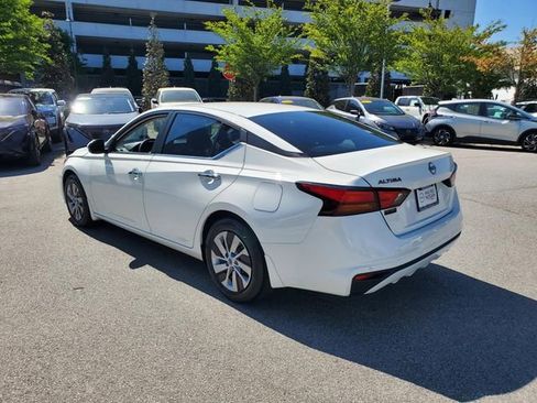 Certified 2023 Nissan Altima 2.5 S image 6