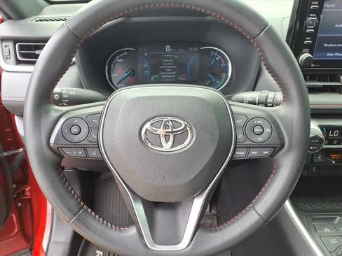 Certified 2021 Toyota RAV4 SE w/ Weather & Moonroof Package AWD/4WD image 22
