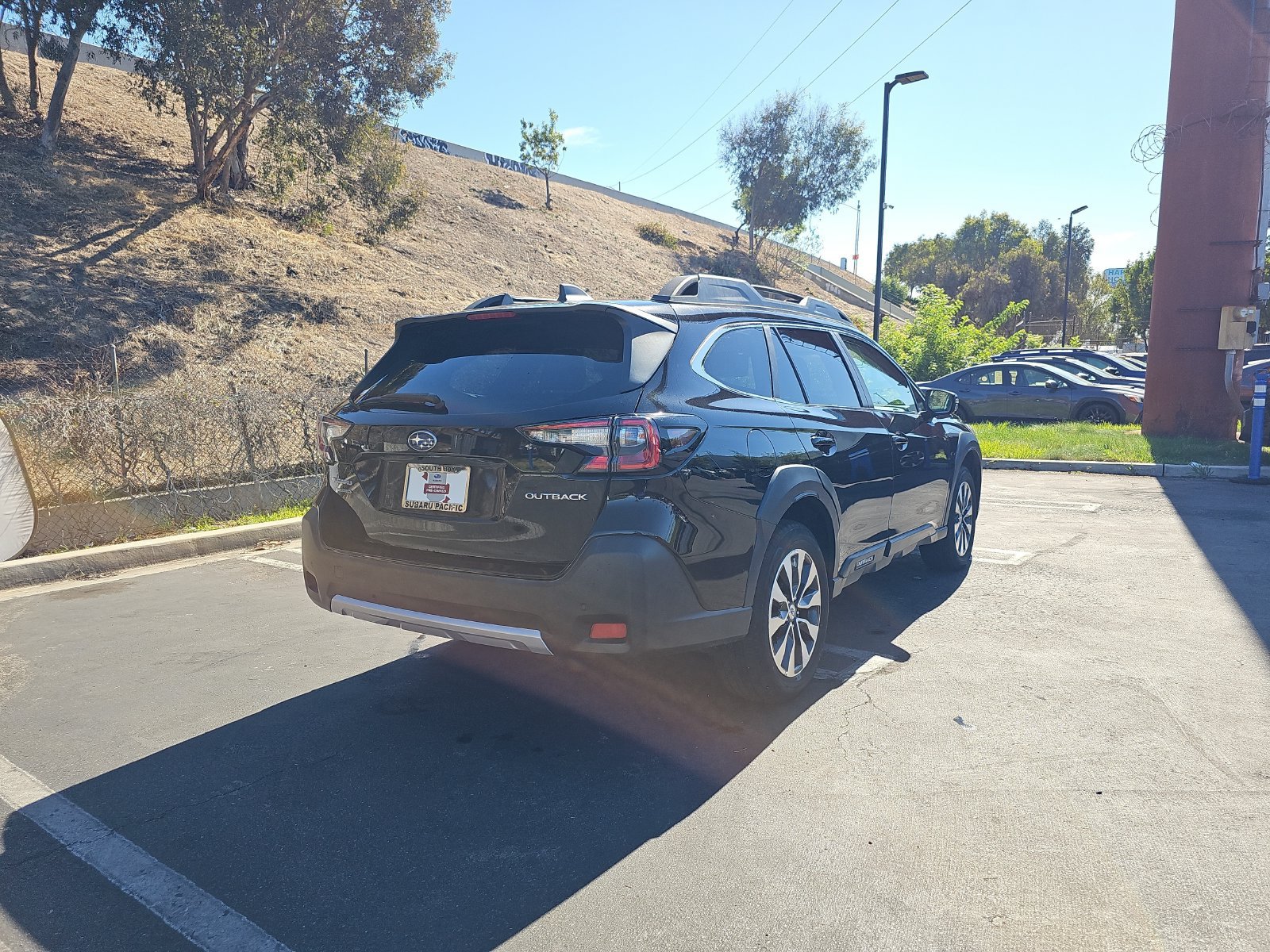 Used 2024 Subaru Outback Limited AWD/4WD image 7