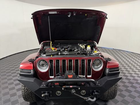 Used 2021 Jeep Gladiator Overland w/ Popular Equipment Package AWD/4WD image 45