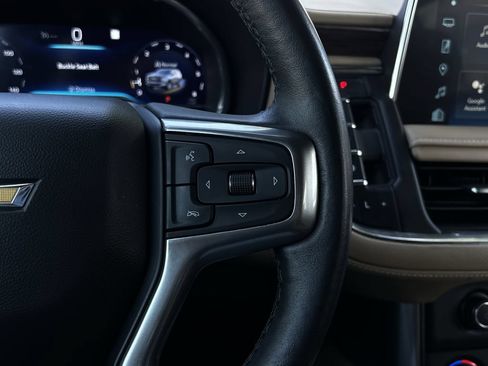 Used 2023 Chevrolet Tahoe Premier RWD image 16