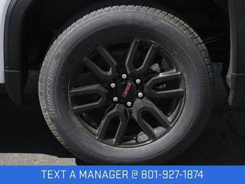 New 2026 GMC Sierra 1500 Elevation w/ Elevation Premium Package AWD/4WD image 10