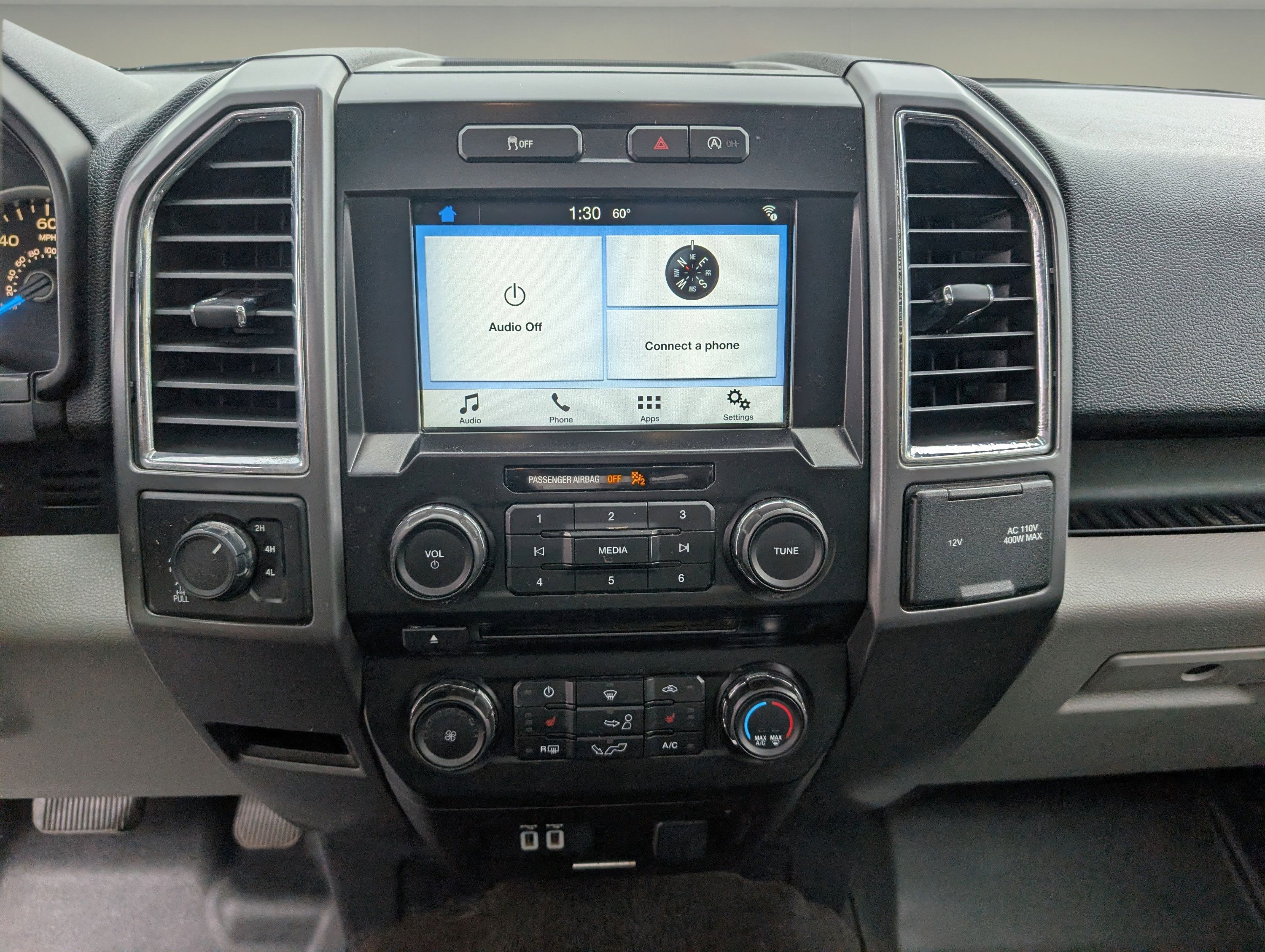 Used 2016 Ford F150 XLT w/ Equipment Group 302A Luxury AWD/4WD image 15