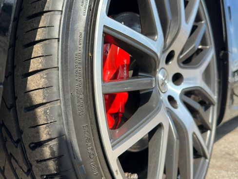 Used 2017 Maserati Ghibli S image 14