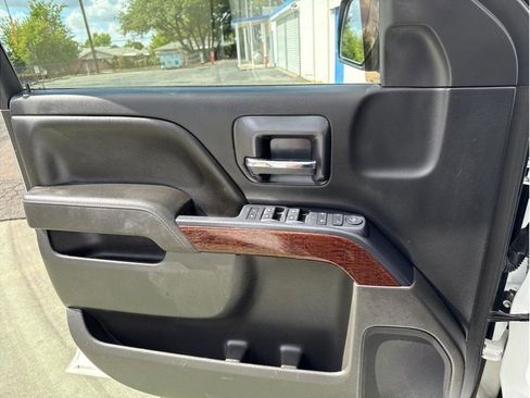 Used 2016 GMC Sierra 1500 SLE w/ SLE Value Package image 29