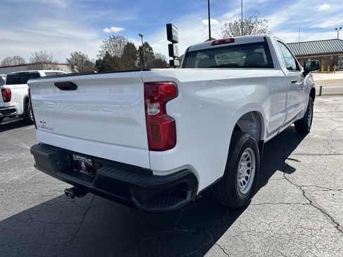 New 2026 Chevrolet Silverado 1500 W/T image 10