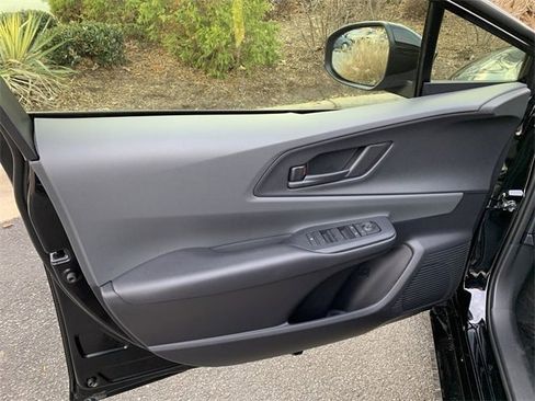 New 2026 Toyota Prius LE image 17