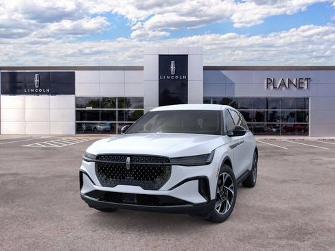 New 2026 Lincoln Nautilus Premier w/ Jet Appearance Package AWD/4WD image 2