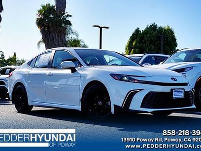 Used 2025 Toyota Camry SE w/ Convenience Package