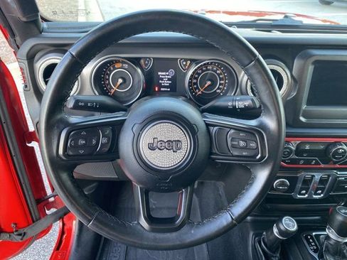 Used 2022 Jeep Wrangler Willys image 33