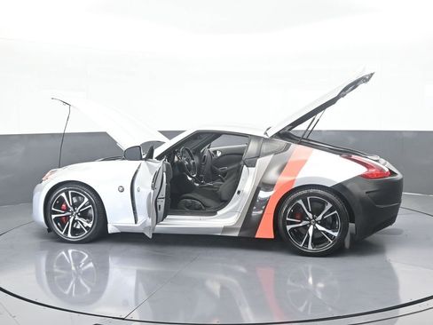 Used 2020 Nissan 370Z w/ Sport Package image 68