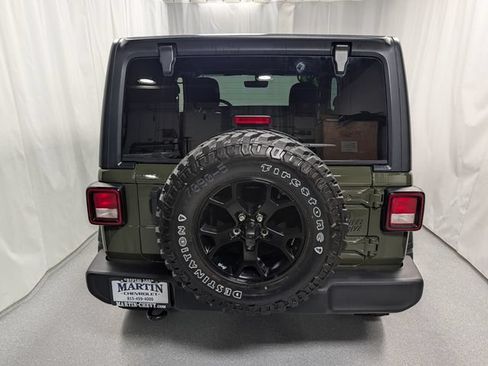 Used 2022 Jeep Wrangler Sport AWD/4WD image 5
