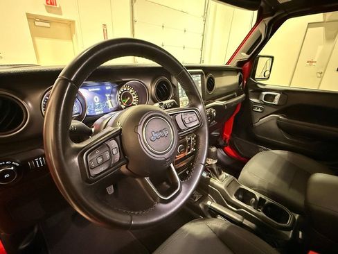 Used 2021 Jeep Wrangler Unlimited Sport w/ Sun And Sound Package AWD/4WD image 16