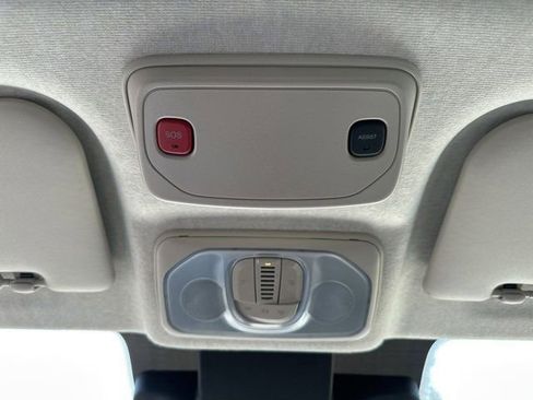 New 2024 RAM ProMaster 3500 w/ Quick Order Package 22G SLT image 15