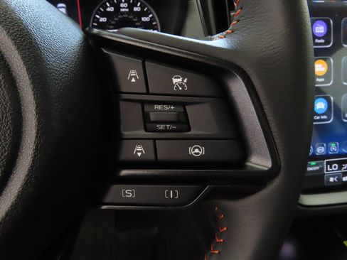 Used 2024 Subaru Crosstrek 2.5i Limited image 16