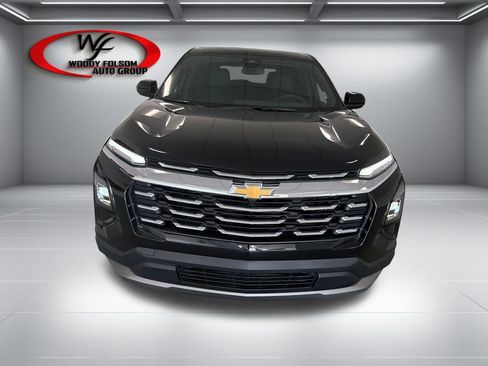 New 2026 Chevrolet Equinox LT FWD image 2