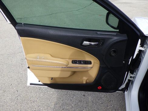 Used 2013 Dodge Charger SXT Plus image 5