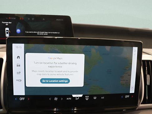 Used 2025 Ford Expedition Max Active image 12