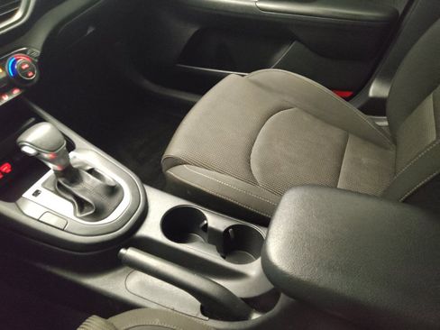 Used 2019 Kia Forte LXS FWD image 26