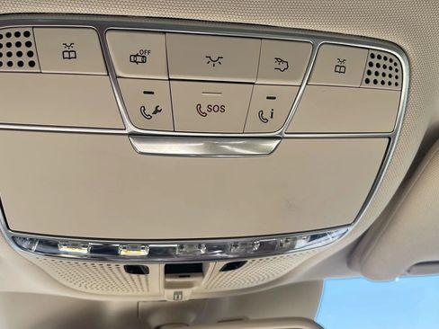 Used 2016 Mercedes-Benz S 550 4MATIC Sedan image 22