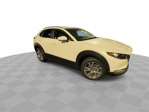 Used 2024 MAZDA CX-30 AWD 2.5 S w/ Preferred Package image 2