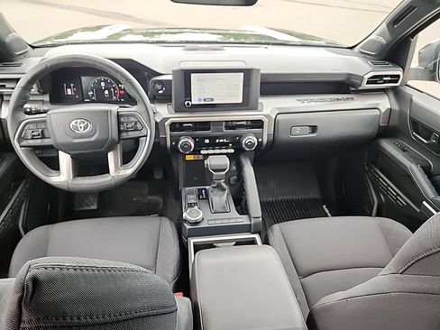 Used 2024 Toyota Tacoma SR5 AWD/4WD image 39