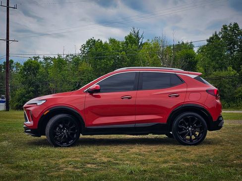 Used 2024 Buick Encore GX Sport Touring w/ Experience Buick Package AWD/4WD image 7