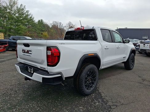New 2026 GMC Canyon Elevation w/ Convenience Package image 4