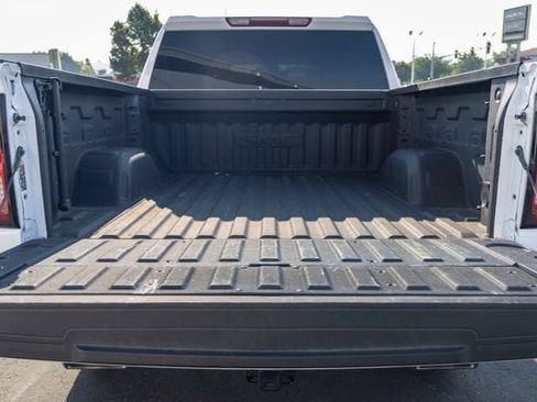 Certified 2025 GMC Sierra 1500 AT4 AWD/4WD image 14