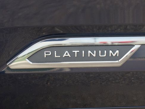 Used 2025 Toyota Tundra Platinum AWD/4WD image 20