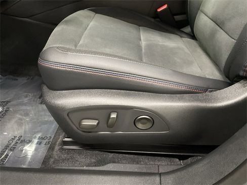 Certified 2025 Chevrolet Blazer EV RS image 22