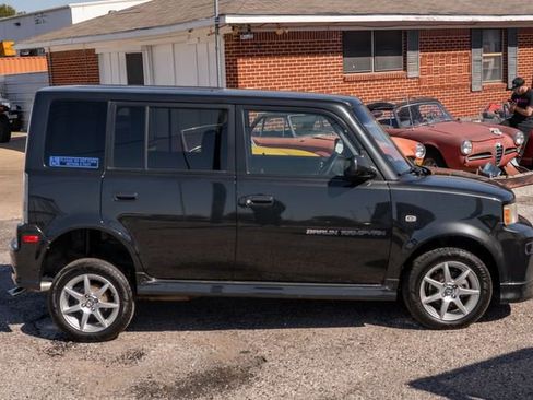 Used 2006 Scion xB image 11