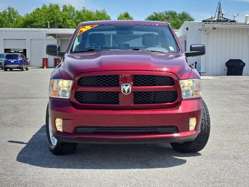 Used 2020 RAM 1500 Express w/ Express Value Package AWD/4WD image 2