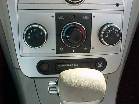 Used 2009 Chevrolet Malibu LT w/ Power Convenience Package image 20