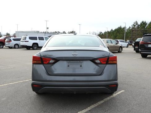 Used 2023 Nissan Altima 2.5 SV image 7