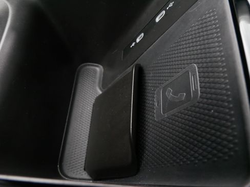 Used 2023 Volkswagen ID.4 S RWD image 31