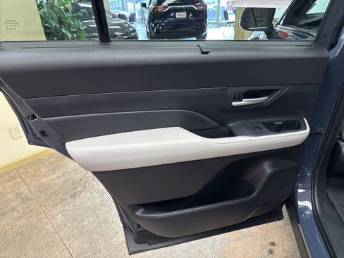 Used 2026 Toyota Grand Highlander XLE image 27