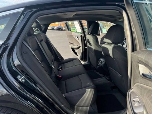 Used 2024 Chevrolet Malibu LT image 29
