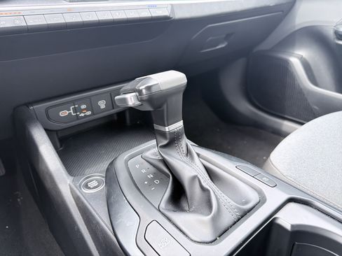 Used 2025 Kia K4 FWD image 8