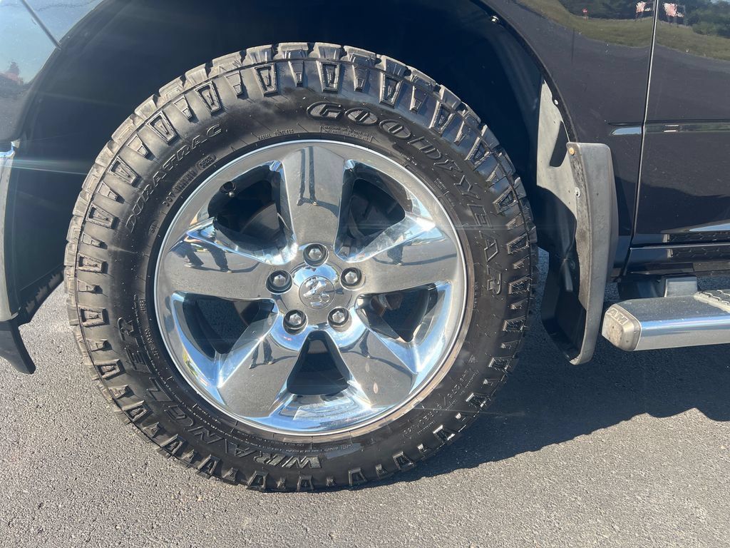 Used 2017 RAM 1500 Big Horn AWD/4WD image 10
