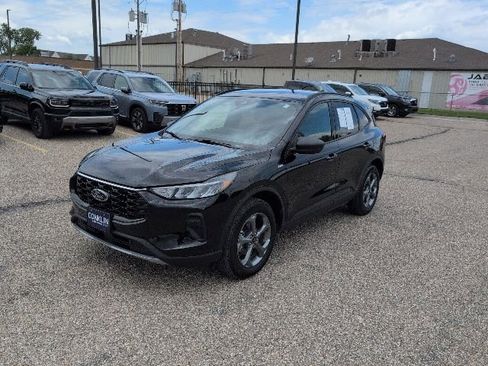 Used 2025 Ford Escape ST-Line AWD/4WD image 14