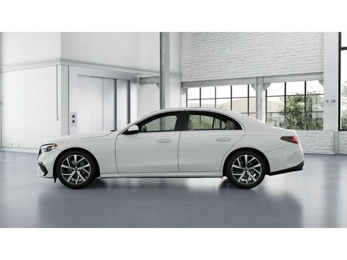 New 2027 Mercedes-Benz E 350 4MATIC Sedan image 34